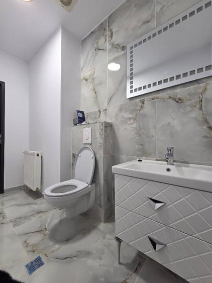 Inchiriere Clădire Birouri P+2-Ultracentral Ploiești-100mp/etaj+Curte - 16