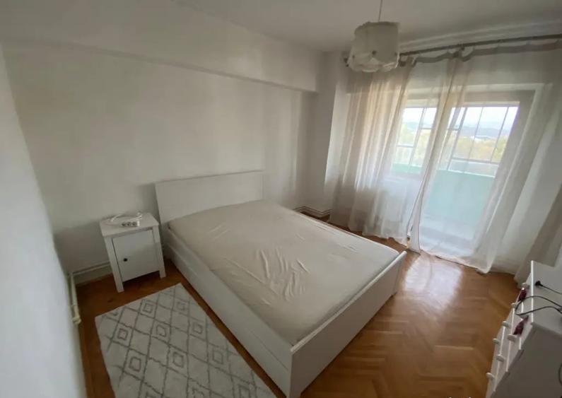 PROPRIETAR - Vand Apartament 3 Camere Ultracentral - 1
