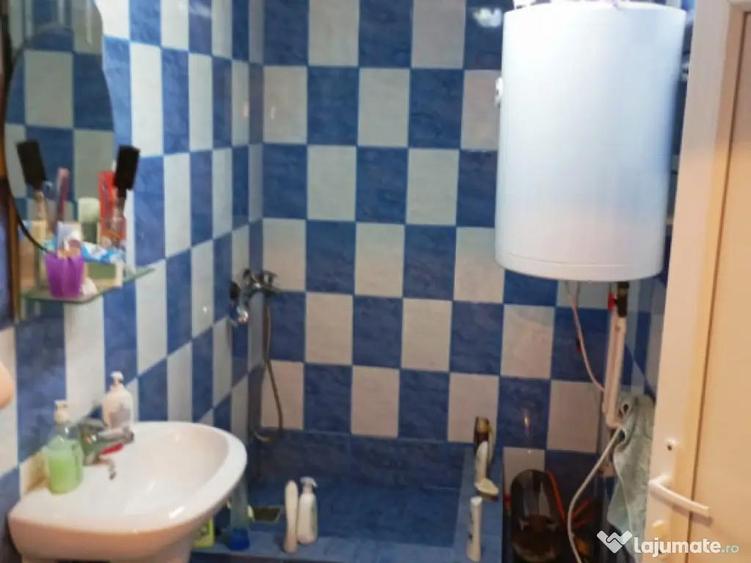 Casa de vanzare cu teren 3100 mp in Breaza de Jos, Prahova - 2