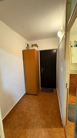 Vand garsoniera confort 1 Motru - 2