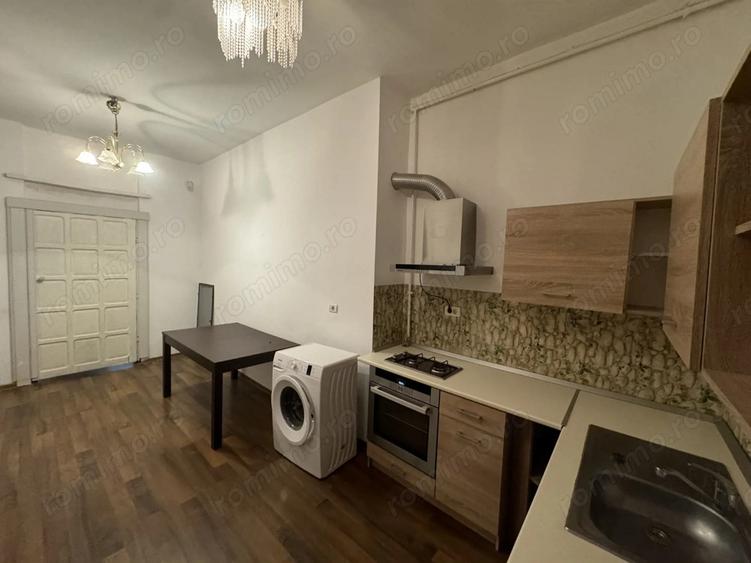 Casa 3 camere de inchiriat zona UTA - 16