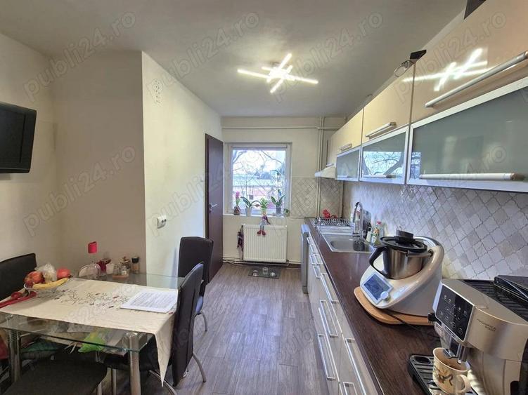 Apartament 3 camere decomandat, 91 mp, etaj 2, Vlaicu comision 0 - 5