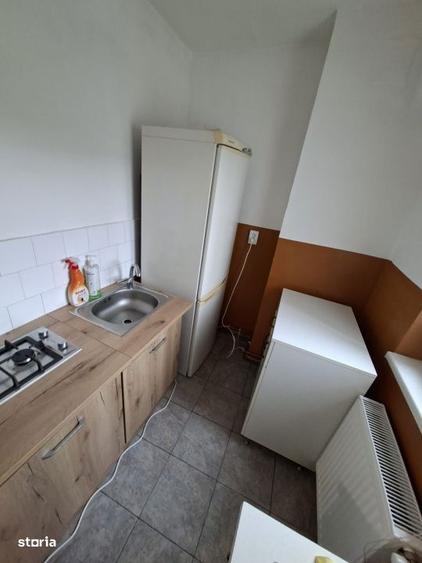 Garsoniera Confortabila Etaj 1, Zona SRI - 6