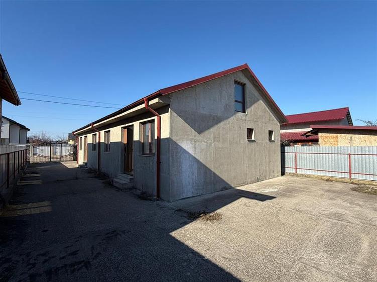 Casa BCA de vanzare in Unirea Odobesti pret 70.000 Euro - 4