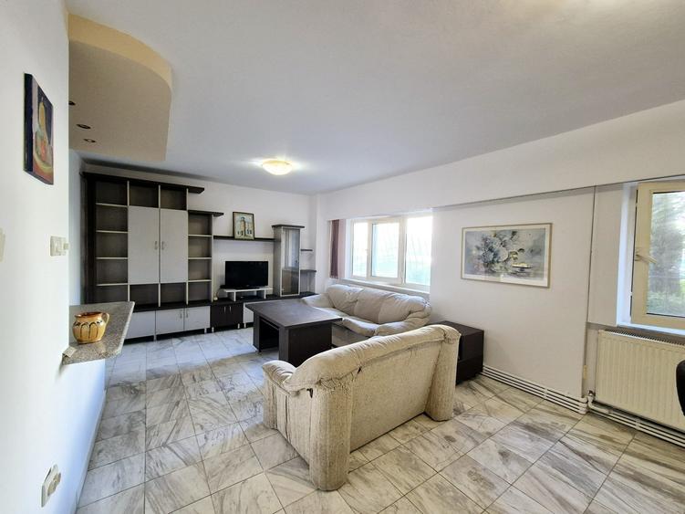 Constanta - Central - Str Traian - apartament 2 camere decomandat - 3