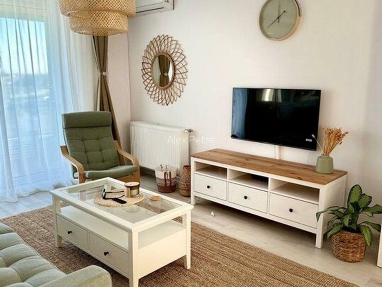 De Inchiriat | Apartament 2 Camere | Prima Inchiriere | Piscina