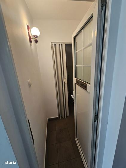 Spatiu comercial- cabinet medical parter zona 1 mai - 11