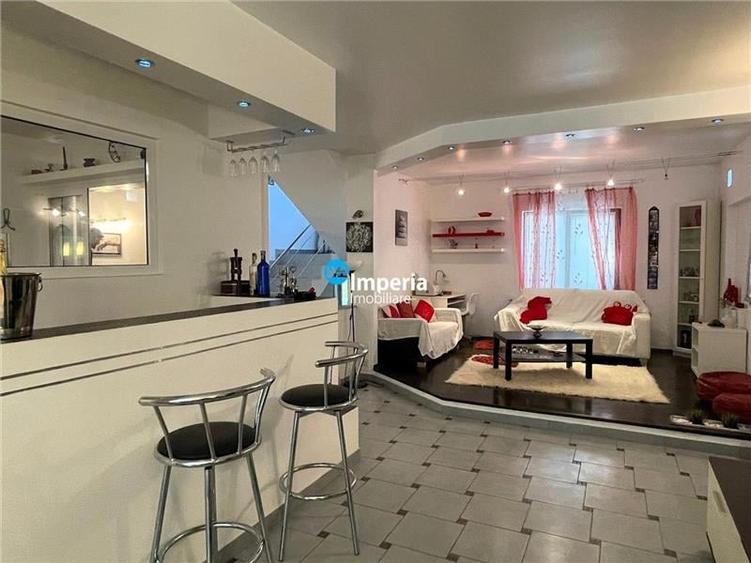 Vila cu Garaj,D+ P+E+M, regie proprie, 360 mp,teren 1050 mp, Rediu - 9