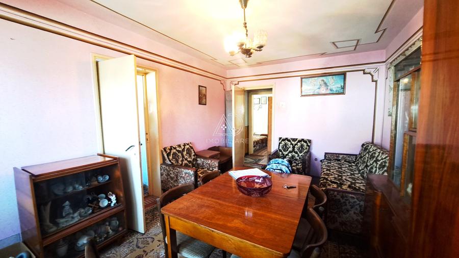 Apartament cu 3 camere circular în Bumbești-Jiu