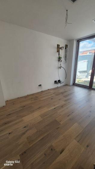 Casă cu 4 camere în Nord