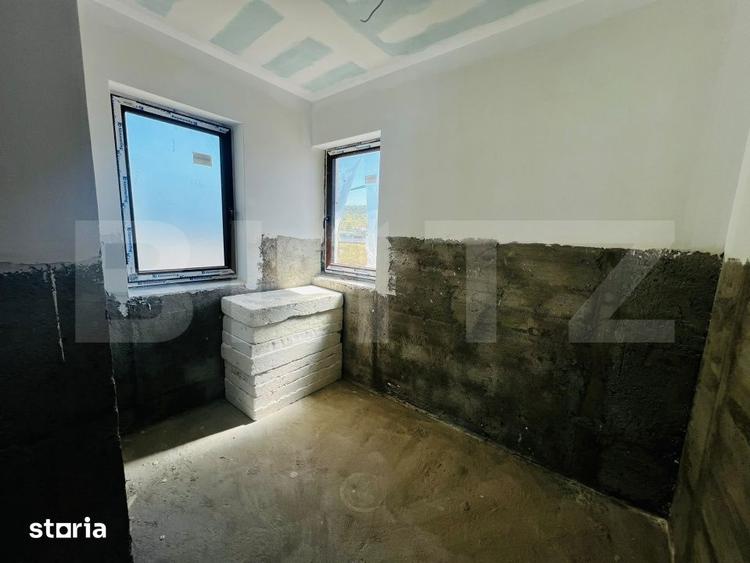 Casă cu 4 camere cu Teren 485 Mp în Livezeni