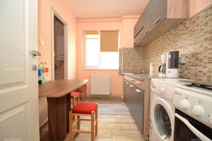 Apartament cu 2 camere semidecomandat în Circumvalațiunii
