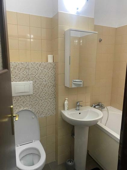 Apartament cu 2 camere semidecomandat în Copou