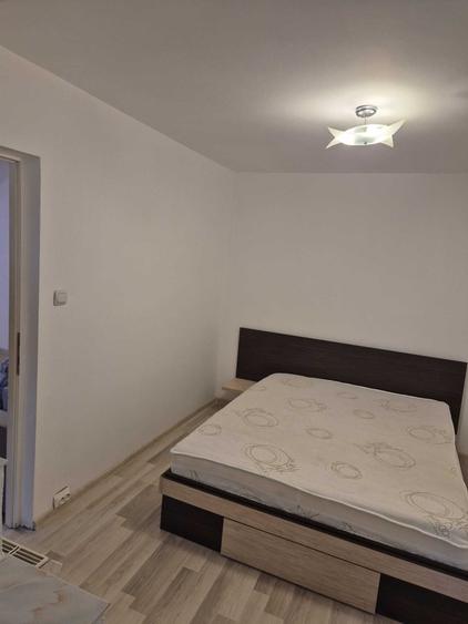 Apartament cu 2 camere semidecomandat în Careiului