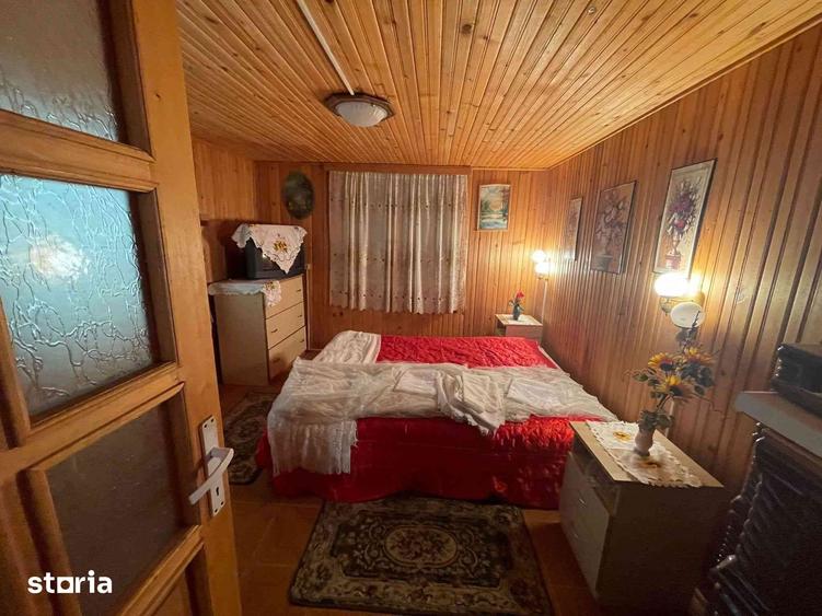 Casa cu 5 camere, curte de 500 mp, rural ,zona Centrala - 9