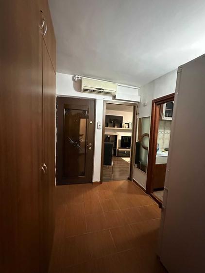 Apartament cu 2 camere decomandat în Broșteni