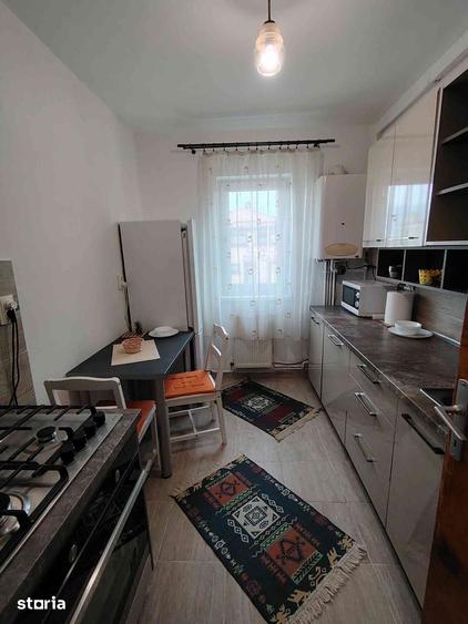 Apartament cu 2 camere în Micro 9