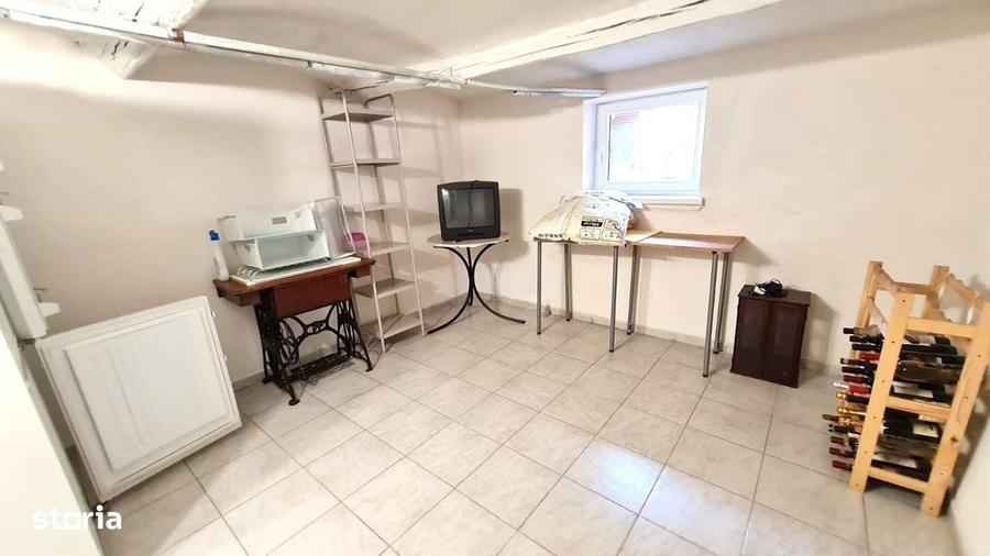 Apartament cu 3 camere în Sub Arini