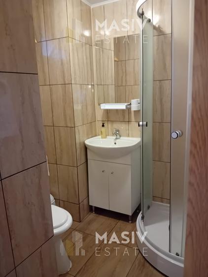 Casă individuală cu 4 camere cu Canalizare în Central