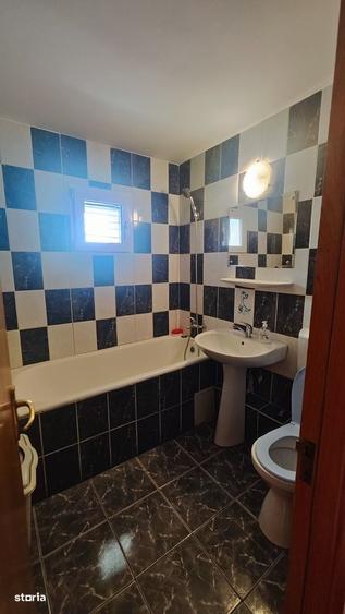 Apartament cu 2 camere în Păcii