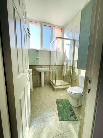 Casă individuală cu 5 camere cu Canalizare în Băile Felix