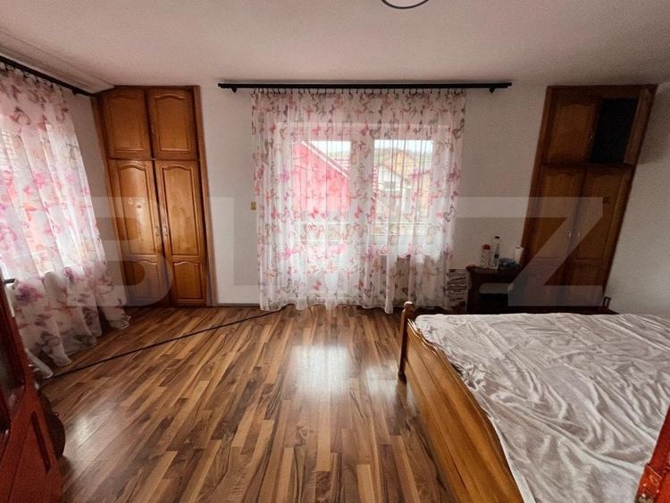 Casă individuală cu 4 camere cu Canalizare în Exterior Vest