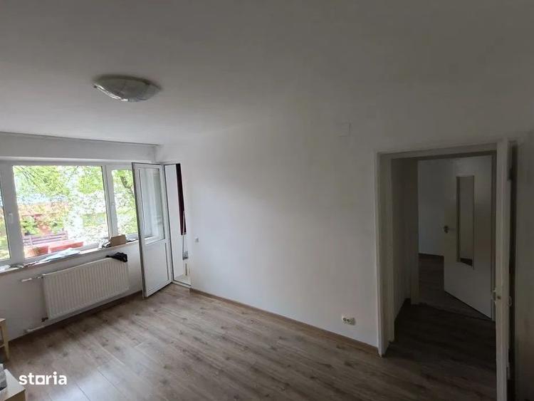 Apartament cu 3 camere în Constructorilor