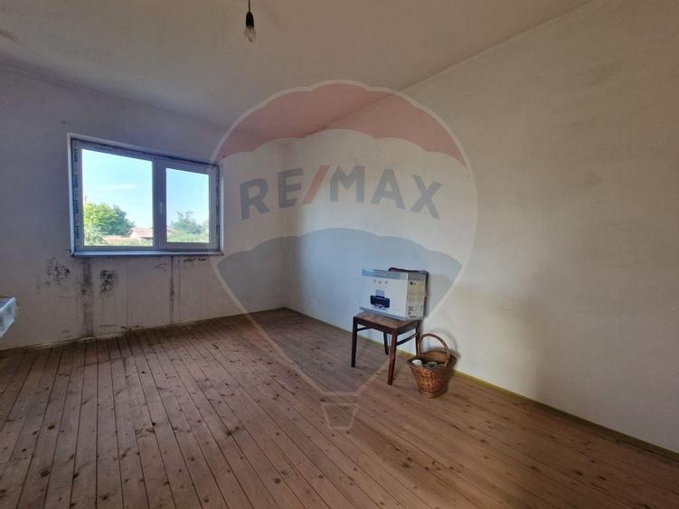 Casa de vanzare Mihail Kogalniceanu teren 524 mp Jud Constanta - 12