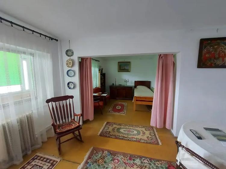 Apartament 3 camere Titulescu, vedere mixta,5 min de Piata Victoriei, - 1