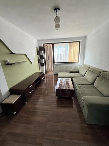 Inchiriez apartament 2 camere - 3