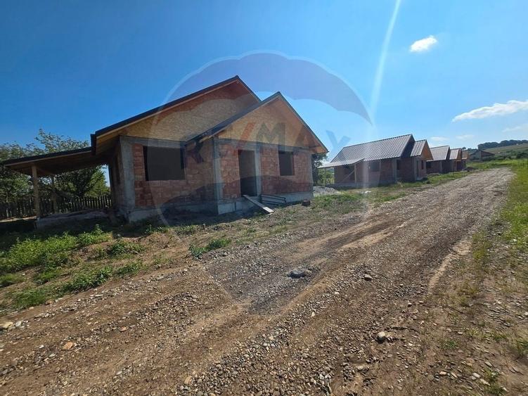 Case noi de vanzare - Hemeius - 1