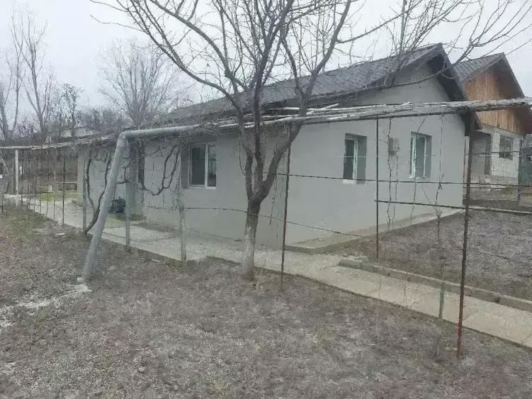 Casa de vanzare - 1