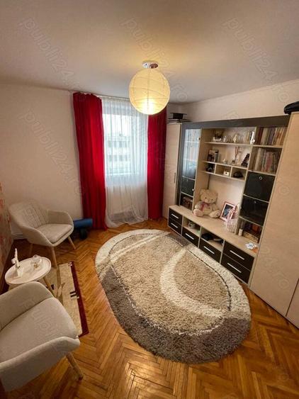 Apartament de vanzare - 8