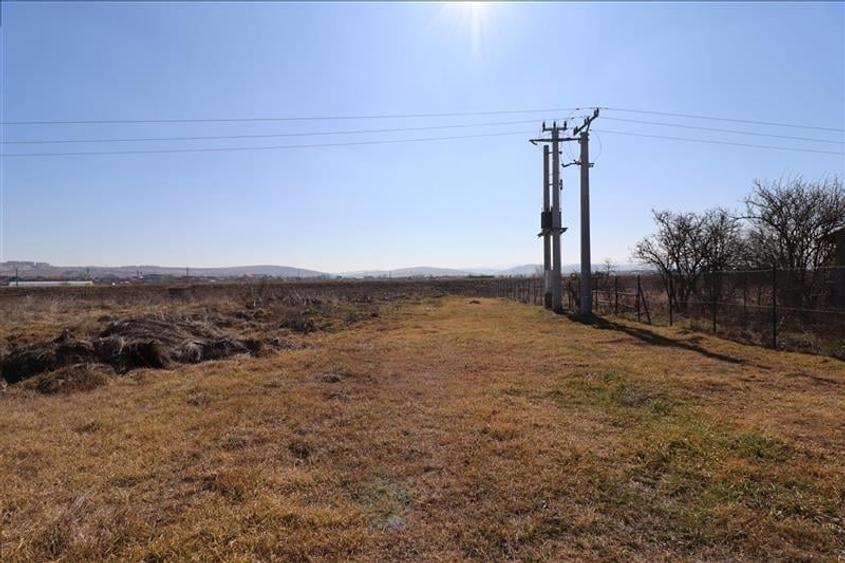 Teren intravilan 9359 mp  |  hala 786 mp | Apahida | zona Libertatii - 5