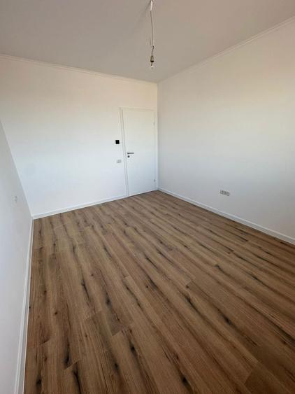 De vanzare casa cu 4 camere - 8