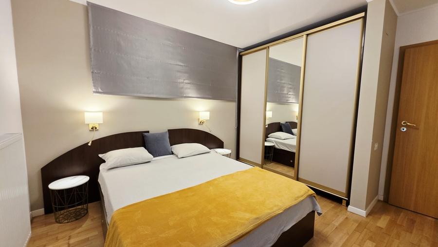 Apartament cu 2 camere decomandat, mobilat în Dorobanți