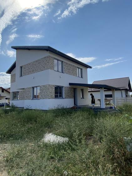 De vanzare vila parter + etaj - 4