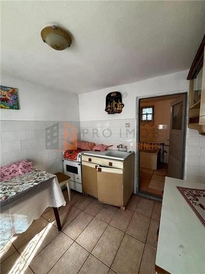 Casa tip parter 4 camere  zona Unguriu judet Buzau - 8