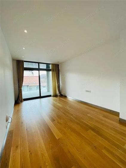 VANZARE APARTAMENT 4 CAMERE DOUA LOCURI PARCARE ZONA KISELEFF SECTOR 1 - 12