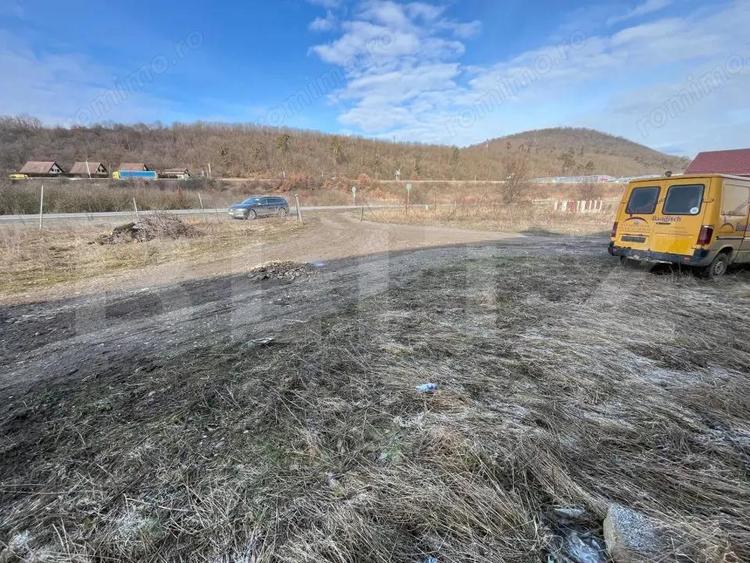 Cladire Comerciala/Pensiune - Zona Teraplast - Front 96ml + Teren - 3