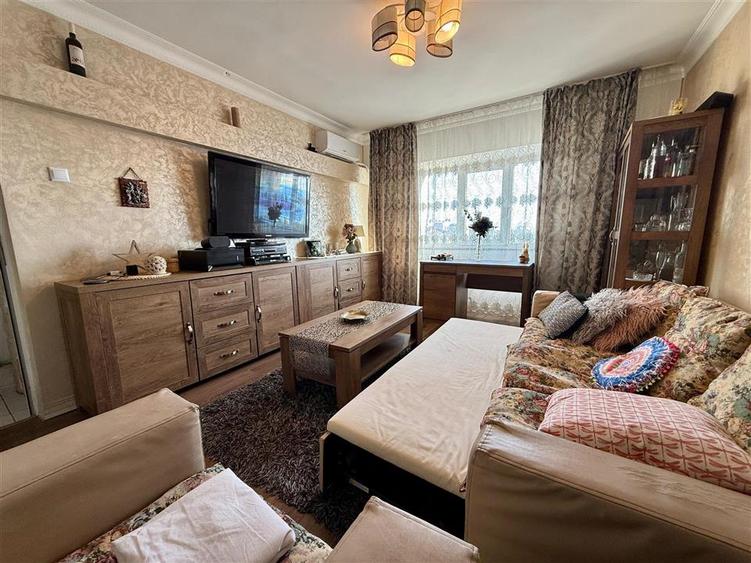 Apartament 3 camere decomandat Gara - 1