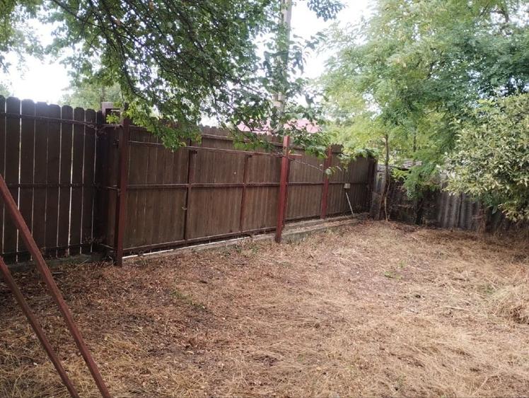 De vanzare -  568 mp, utilitati complete, 22 m deschidere, ideal pentru casa - 2