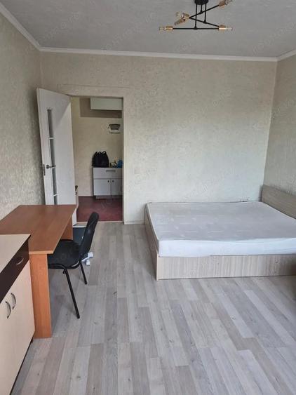 De inchiriat garsoniera cu centrala proprie in zona Circumvalatiunii - 3