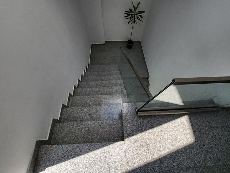 Pantelimon Gara Catelu birouri 200-400 mp - 16