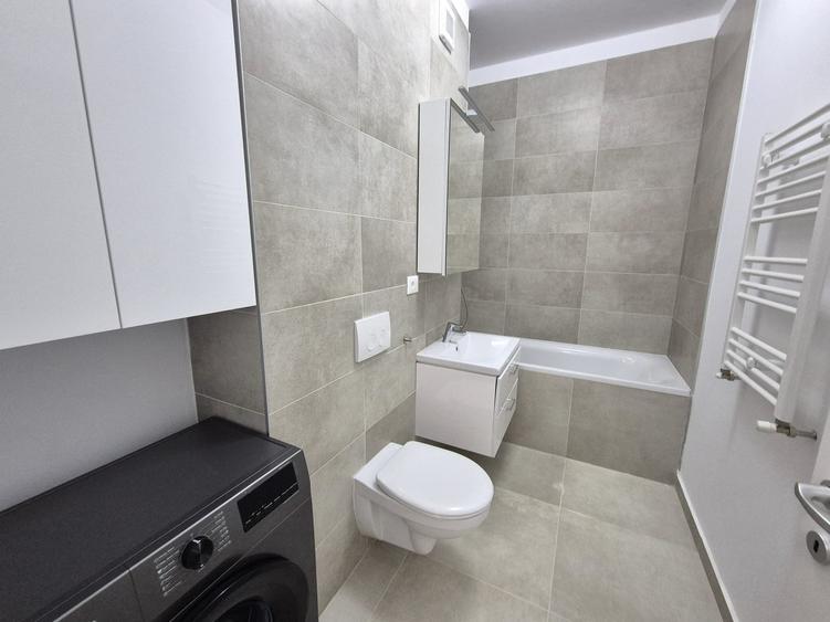 Recomand: - celor care sunt în cautare de confort deosebit-Aradului -109 Corner - 16