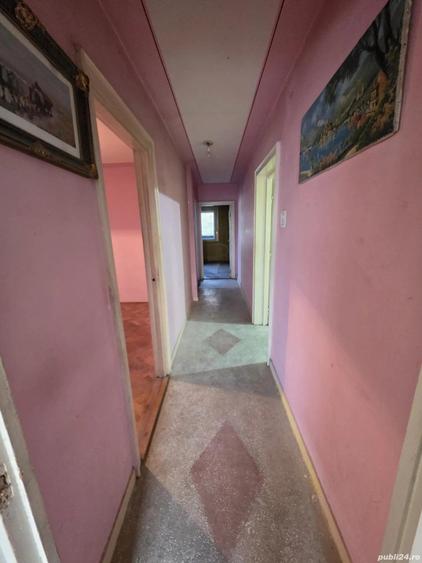 Apartament 4 camere de vanzare Zona Balcescu, vedere catre Biserica - 1