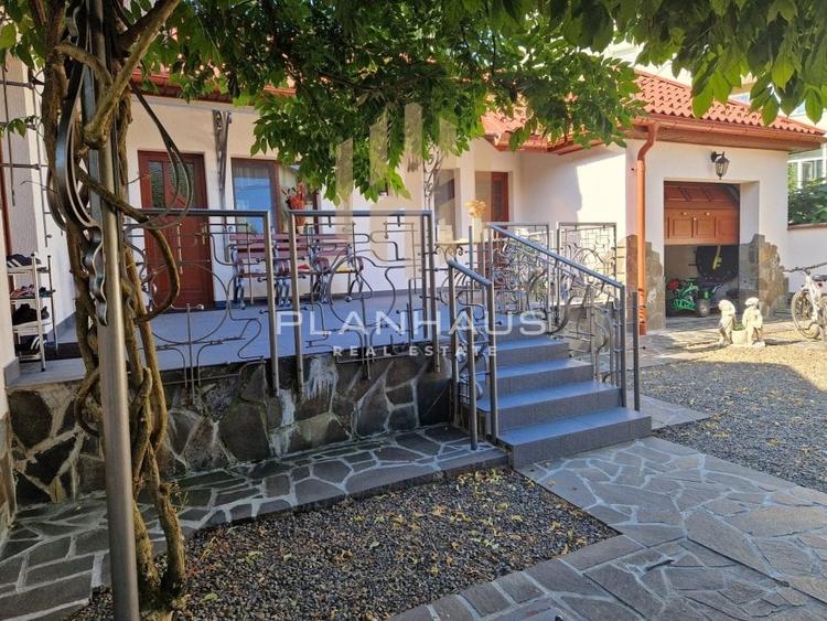 Casă de vânzare, zona Parc Municipal Regina Maria - 3