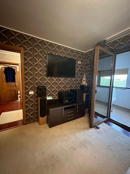 DOMNEȘTI - Vilă Superbă P + 1E + M - 25