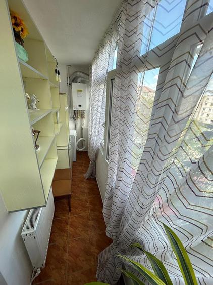 Inchiriez apartament 2 camere zona Cedonia - 1