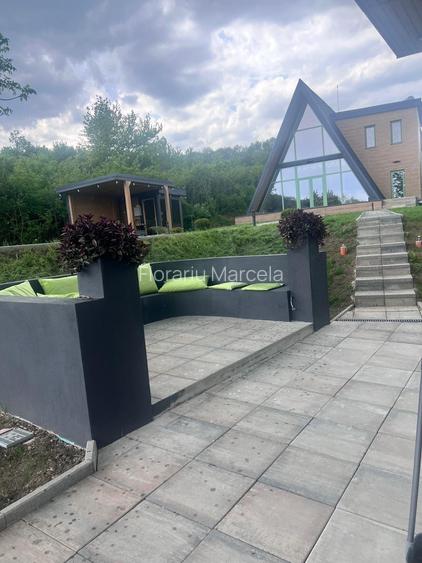 Casa noua la marginea padurii Zaicesti